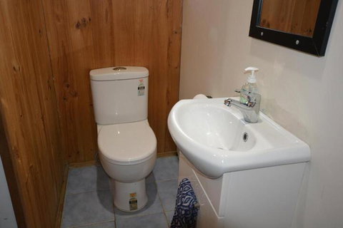 Lukes Cozy Guest House - Accommodation in Bendigo 3