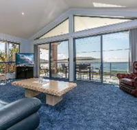 3 Bedroom House Tah Villa - Accommodation in Bendigo