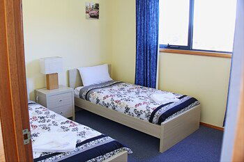Douglas Street - Accommodation in Bendigo 1