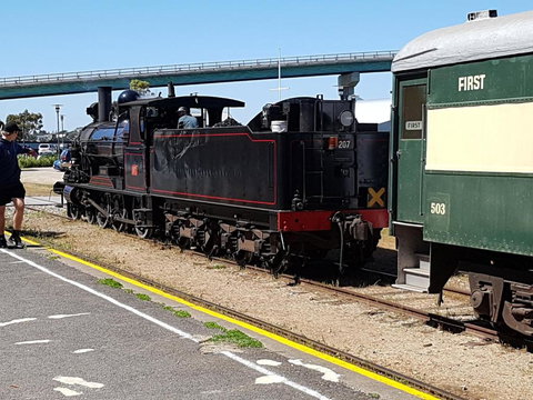 La Maison Riviere THE RIVER HOUSE Bed & Breakfast - Accommodation in Bendigo 5