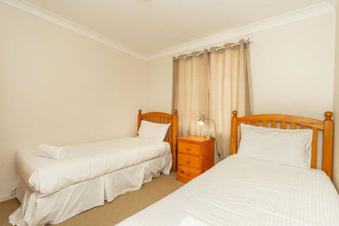Cottage 20 3 Bedroom Lake Hume Resort - Accommodation in Bendigo 1