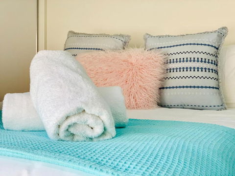 DAYDREAMING Airlie Beach Water Views & Only 200m To Boardwalk. - Accommodation in Bendigo 6