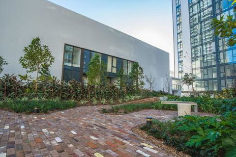 STUNNING Luxury 2beds2bathAPT AtCBD (Haymarket) - Accommodation in Bendigo 1