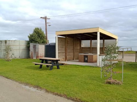 Lang Lang Caravan Park - Accommodation in Bendigo 6