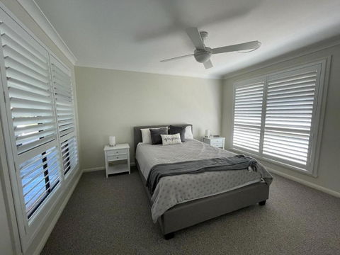 Relaxing Waterfront Property In Quiet Location - Accommodation in Bendigo 2