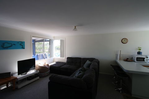 The Beach House Ledge Point - Accommodation in Bendigo 2