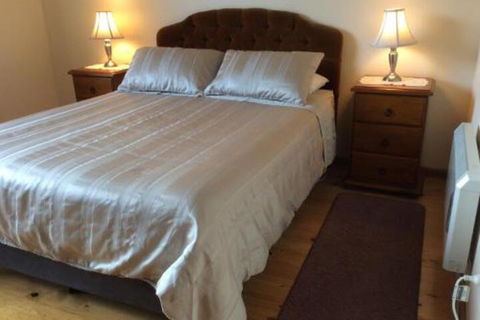 Freds Place - Accommodation in Bendigo 4