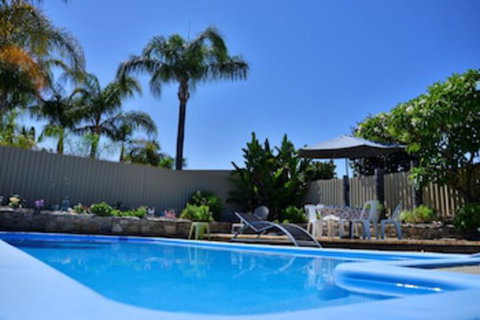 Palms Bed & Breakfast - Accommodation in Bendigo 0