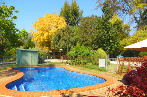 Bright Highland Valley Cottages - Accommodation in Bendigo 1