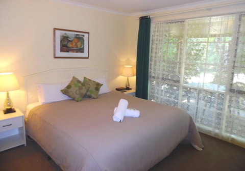 Bright Highland Valley Cottages - Accommodation in Bendigo 6