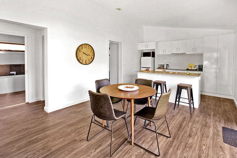 Bright Highland Valley Cottages - Accommodation in Bendigo 5