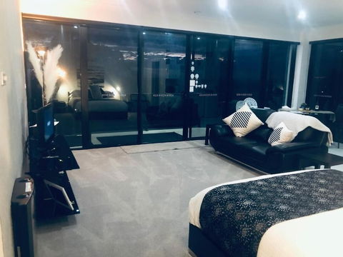 Sheer Pleasure Accommodation - Accommodation in Bendigo 2