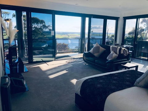Sheer Pleasure Accommodation - Accommodation in Bendigo 4