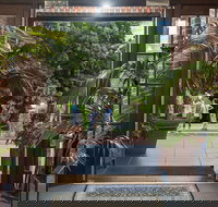 Caves House Hotel and Apartments - Accommodation in Bendigo