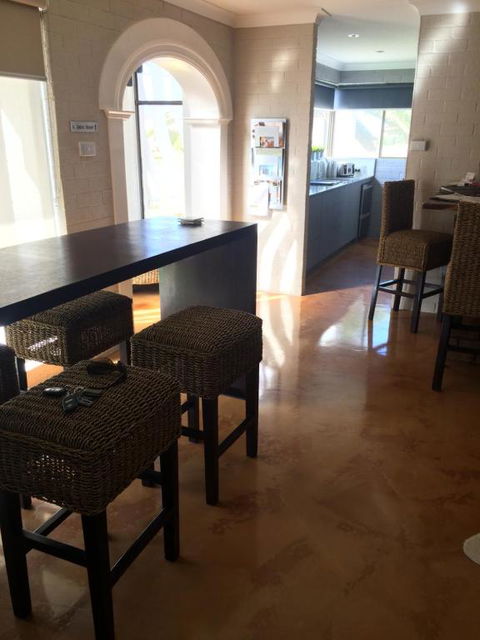 Zebras Guest House - Accommodation in Bendigo 2