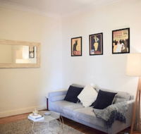 2 Bedroom Apartment in the Heart of Surry Hills - Accommodation in Bendigo