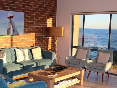 Ocean Views 4 Ocean Street Air Conditioned Luxury With Beautiful Ocean Views - Accommodation in Bendigo 3