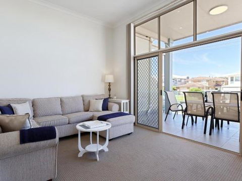 Walk On Birubi 1 / 40 Ocean Ave Pet Friendly WIFI Boat Parking & Water Views - Accommodation in Bendigo 6