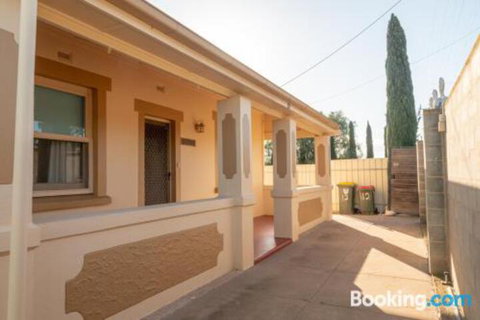 Rosebank Cottage Tailem Bend - Accommodation in Bendigo 1