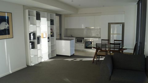 Canberra CBD Metropolitan - Accommodation in Bendigo 2