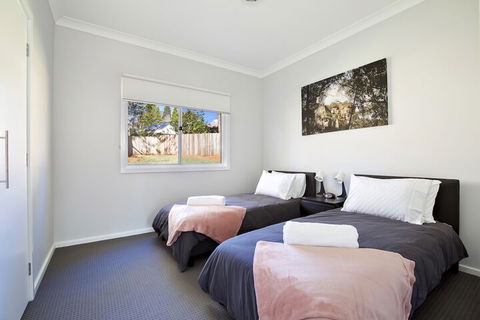 Winsome - Accommodation in Bendigo 0
