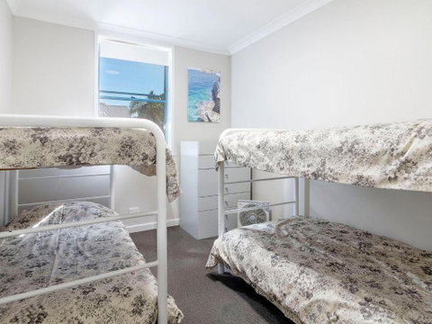Across The Road From The Beach! - Accommodation in Bendigo 2