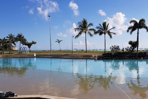 WHITSUNDAY Spacious & Comfortable Moments From Picturesque Boardwalk - Accommodation in Bendigo 1