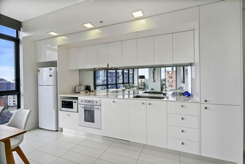 Vibrant Inner City Apartment SHIL2 - Accommodation in Bendigo 6