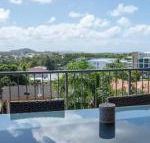 Coolum Beach 3 level Townhouse Private Rooftop Terrace Spa Overlooking Mount Coolum - Accommodation in Bendigo