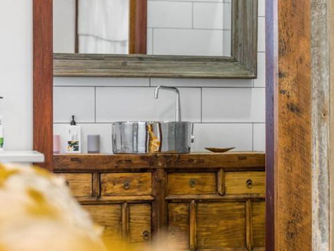 Black Beauty Studio - Accommodation in Bendigo 1