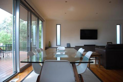 SURF Side SECRET INVERLOCH - Accommodation in Bendigo 5