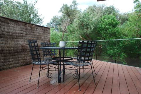 SURF Side SECRET INVERLOCH - Accommodation in Bendigo 3