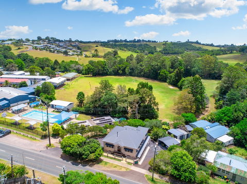 The Guesthouse - Accommodation in Bendigo 0