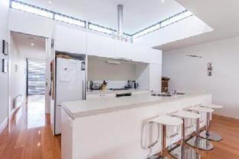 Anglesea Surf Beach Apartments - Accommodation in Bendigo 4