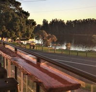 Wallis View Lakeside Family Retreat - Accommodation in Bendigo