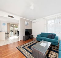 Seaclusion 2 2 Margaret Street - Accommodation in Bendigo