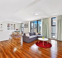 Deluxe Sydney Central Penthouse with Pool  Gym - Accommodation in Bendigo