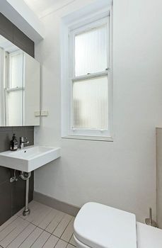 Spacious One Bedroom Heart Of Potts Point H333 - Accommodation in Bendigo 3