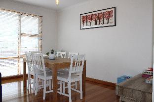 Newly Renovated Unit Waters Edge - Accommodation in Bendigo 4