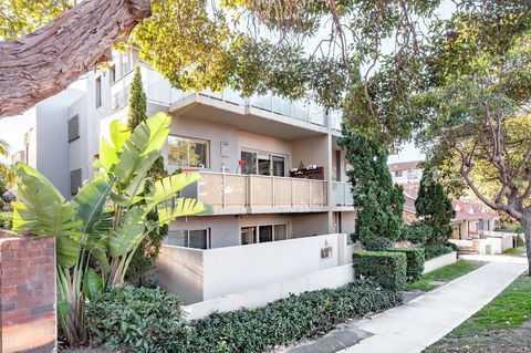 Bondi Beach Executive Penthouse - Accommodation in Bendigo 0
