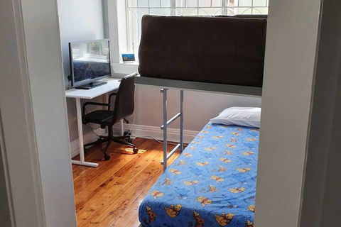 Incredible Location 2 Bedroom Bondi Beach Apartment - Accommodation in Bendigo 4