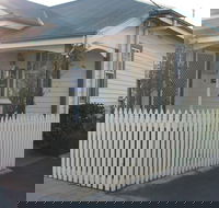 The Postmaster Inn BnB - Accommodation in Bendigo