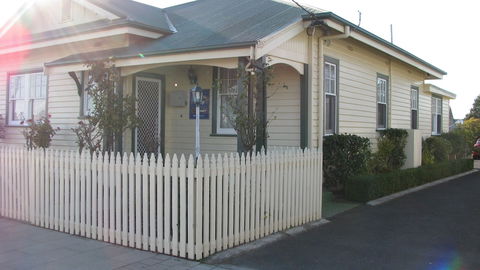 The Postmaster Inn BnB - Accommodation in Bendigo 0