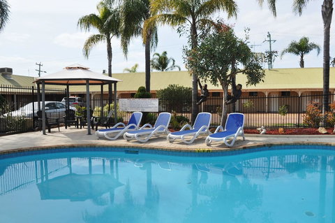 Pinjarra Resort - Accommodation in Bendigo 3