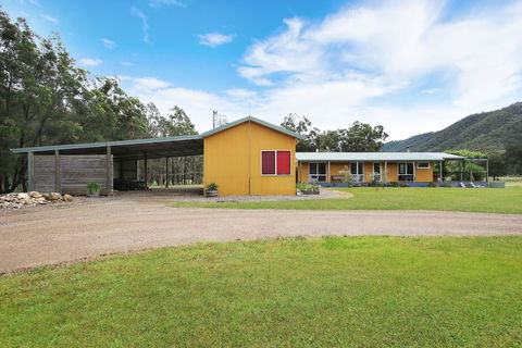 Feathertop Views And Dorm - Accommodation in Bendigo 1