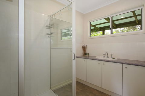 Feathertop Views And Dorm - Accommodation in Bendigo 3