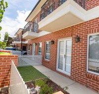 Brand New Townhouse - Accommodation in Bendigo