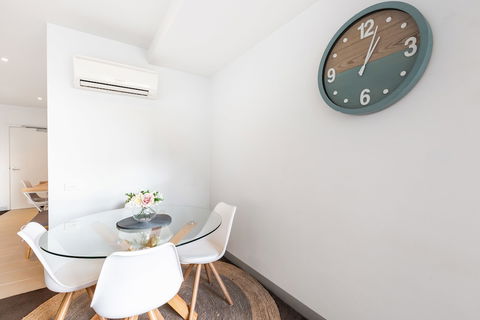Ella, 1BDR Melbourne Apartment - Accommodation in Bendigo 4