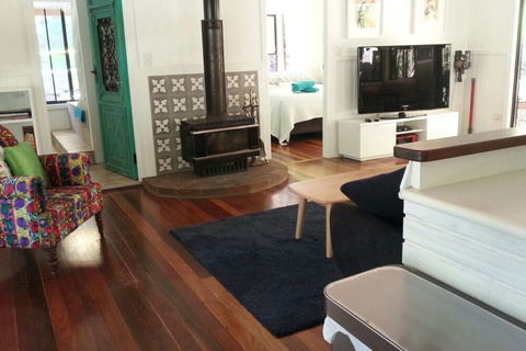 1 Bedroom Home Surrounded By Nature - Accommodation in Bendigo 4