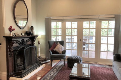 Fairbank House - Accommodation in Bendigo 2